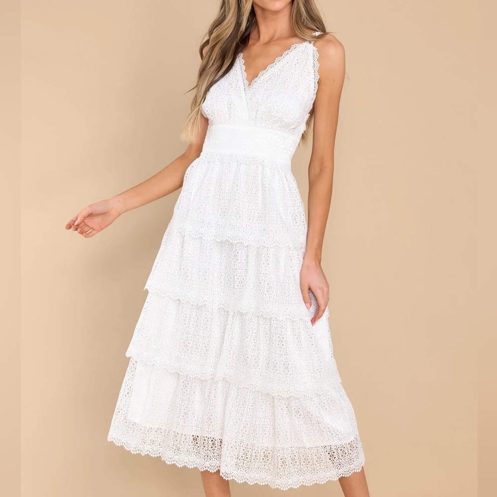 White tiered dress- never worn